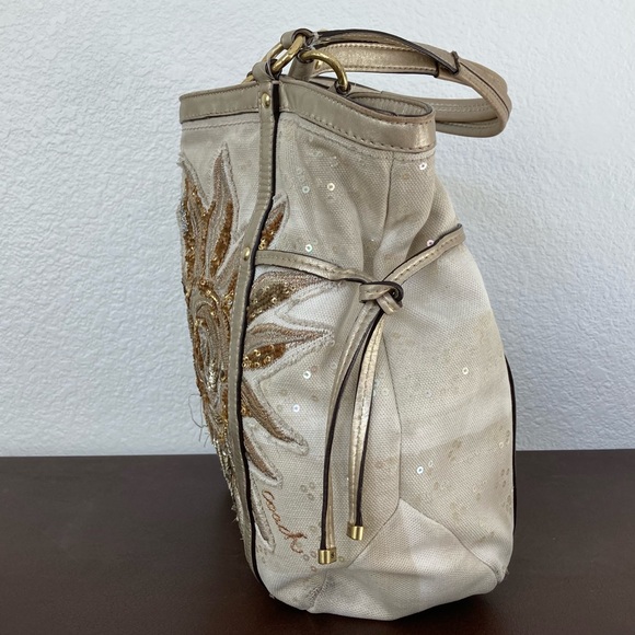 Coach Audrey Sun Starfish Sequin Cinched Tote Limited Edition Rare Shoulder Bag - Picture 3 of 14